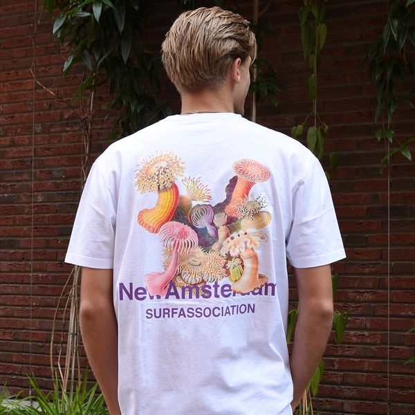 New Amsterdam Surf Association Anemone T-shirt Wit
